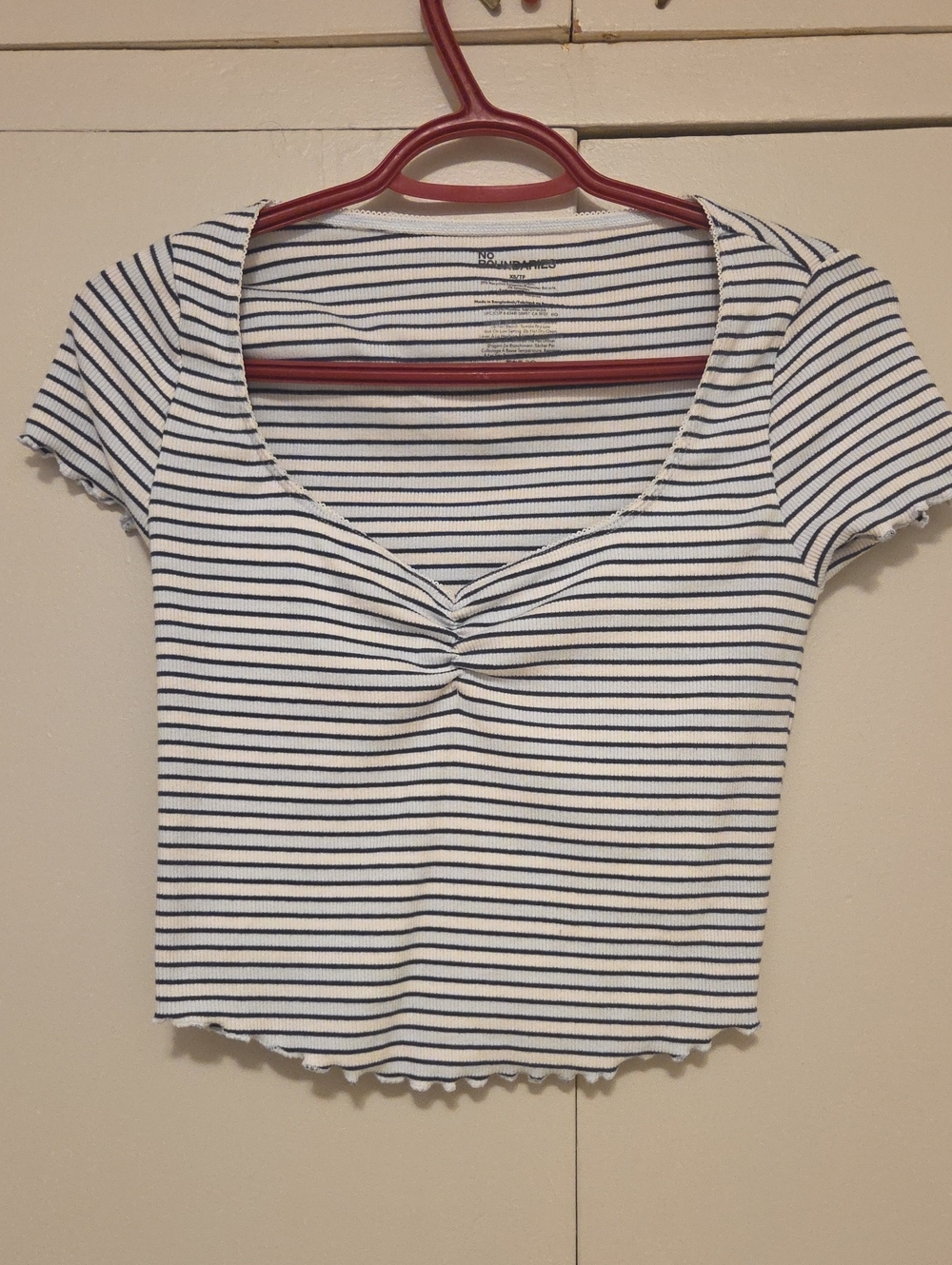 No Boundaries White and Navy Striped Twist-Front Crop Tee